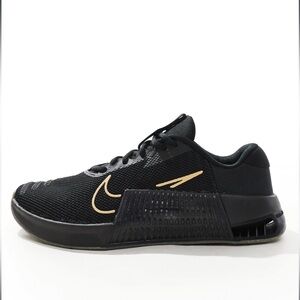 Nike Metcon 9 Black and Gold Sneakers